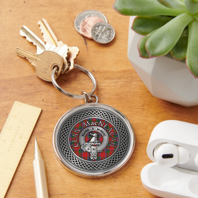 Chaveiro Clan MacNeacail | MacNicol Crest & Tartan Knot (Mesa)