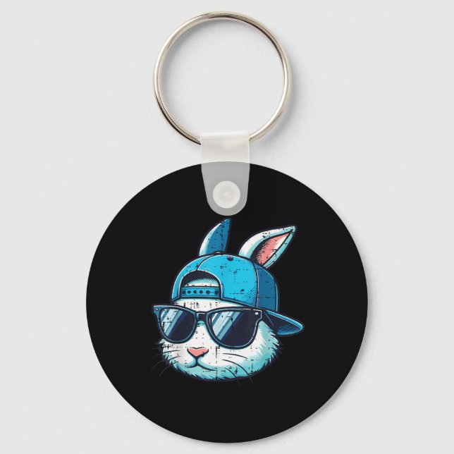 Chaveiro Coelhinhos de Páscoa Rodeados com Boné de Baseball (Frente)