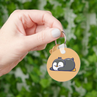 Chaveiro Cozy Little Penguin Nap