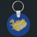 Chaveiro de Mapa da Islândia<br><div class="desc">Um mapa da Islândia enfeita o fob deste chaveiro. Uma forma útil de mostrar orgulho em todas as coisas em islandês.</div>