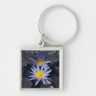 Chaveiro Desenho Botânico Floral de Nenúfar Tropical