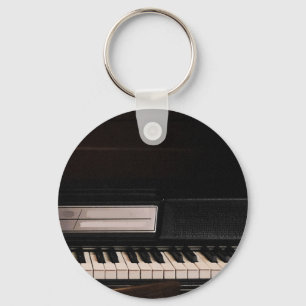 Chaveiro Design de Piano Incrível