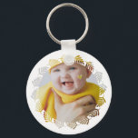 Chaveiro Design de um tipo de Keychai personalizado<br><div class="desc">Design de um tipo de anel de chave personalizado com moldura de folha de Ricaso</div>