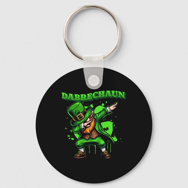 Chaveiro Dia de São Patrício Dabrechaun Dançando Leprechaun (Frente)