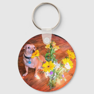Chaveiro Doggie Cheirando as Flores!