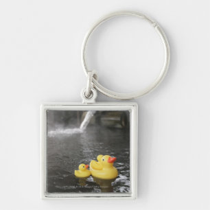 Chaveiro Duckies de borracha japonês