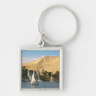 Chaveiro Egito, Assuã, Rio Nilo, barcos à vela Felucca, 2
