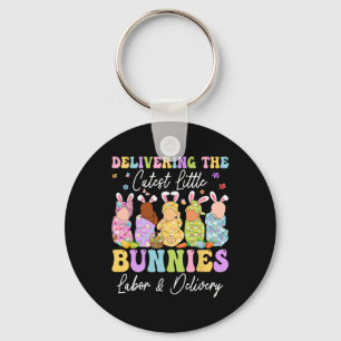 Chaveiro Entregando Enfermeiras De Borninho Mais Pobres