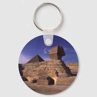 Chaveiro Esfinge e pirâmides em Giza Cairo Egito