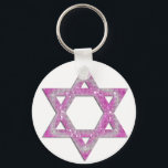 Chaveiro Estrela roxa esculpida de David Design<br><div class="desc">Uma estrela bonito de David em um design de joias cor-de-rosa/roxa... .{gráfico por MarloDeeDesigns.com}</div>