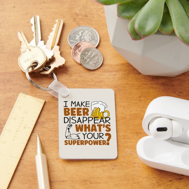 Chaveiro Eu faço cerveja desaparecer (Mesa)