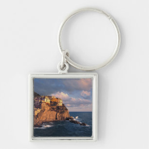 Chaveiro Europa, Itália, Manarola. As casas aninhadas na fa