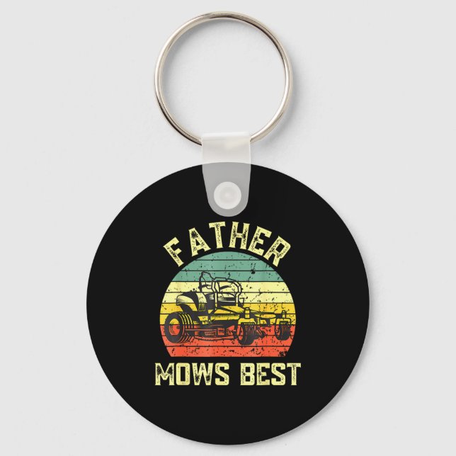 Chaveiro Father Mows Funny Fathers Day Dad Jokes Lawn Mowin (Frente)