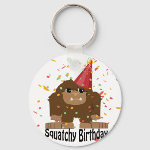 Chaveiro Feliz Aniversário Bigfoot Squatchy Fofo