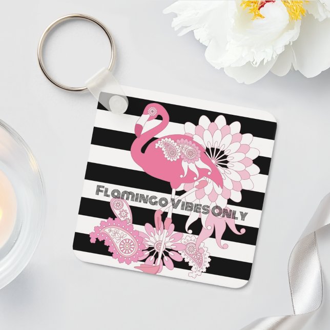 Chaveiro Flamingo Vibes Apenas Black & White Stripes Flamin (Criador carregado)