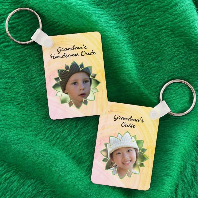 Chaveiro Flower Shape Replaceable Photo Colorful Background (Front & back of aluminum keychain with template text)