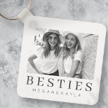 Chaveiro Foto BFF de Melhores Amigos Modernos e Minimalista<br><div class="desc">Design é composto por tipografia divertida e divertida com fontes sans serif e serif. Adicionar uma foto personalizada.</div>