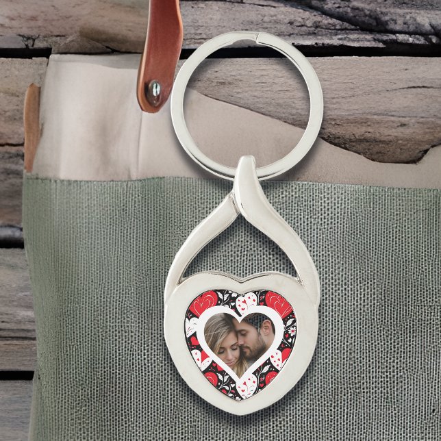 Chaveiro Foto de Corações e Flores Vermelhas, Pretas e Bran (Criador carregado)