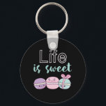 Chaveiro Funny Macaroon Puns Life is Sweet<br><div class="desc">Life Is Sweet. Funny macaroon design for those who love this sweet French dessert. Cool,  sweet and cute merchandise for macaroon lover. Perfect to celebrate National Macaroon Day. Great Christmas gift and birthday present for family and friends.</div>