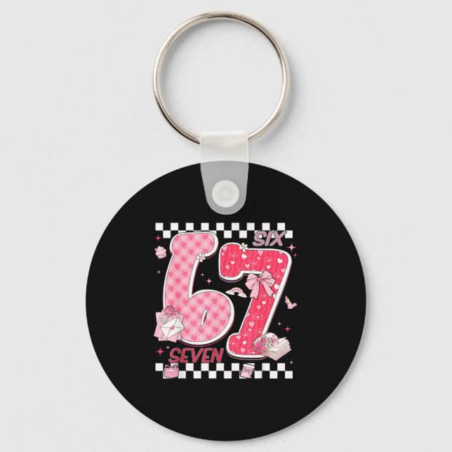 Chaveiro Funny Valentine 67 Six Seven Meme Pink Bow Boy Gir (Frente)