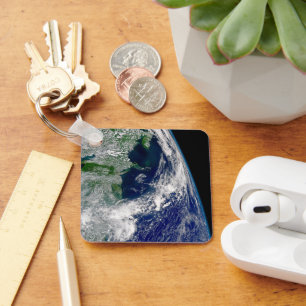 Chaveiro Furacões Em Uma Terra Parcial.