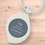 Chaveiro Graduação Chic Simples Mínima Moderna do formando<br><div class="desc">Design é composto por tipografia serif em um fundo simples. Disponível aqui: http://www.zazzle.com/store/selectpartysupplies</div>