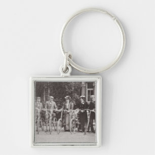 Chaveiro Grupo de bicyclists de Edwardian, 1900s adiantados