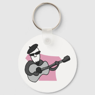 Chaveiro Homem Usando Boina Tocando Violão