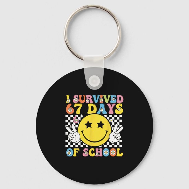 Chaveiro I Survived 67 Days Of School Six Seven Meme For Me (Frente)