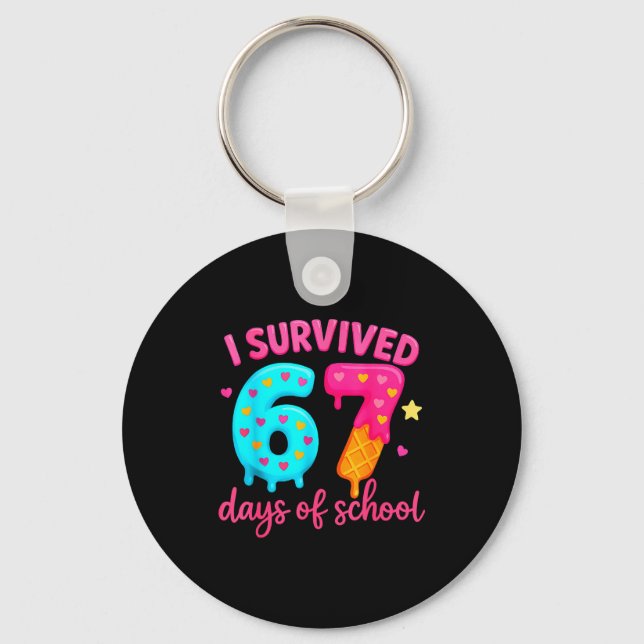 Chaveiro I Survived 67 Days Of School Six Seven Meme Teache (Frente)