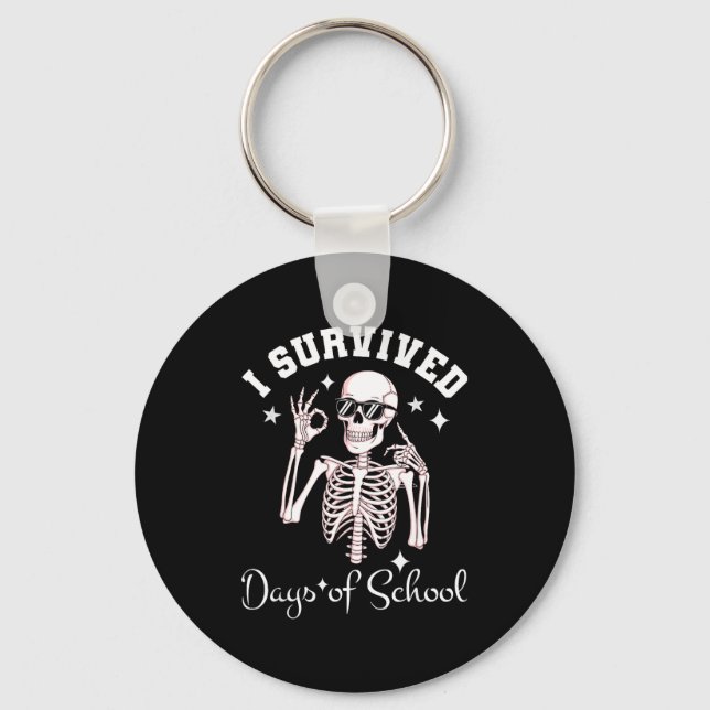 Chaveiro I Survived 67 Days Of School Skeleton Student Teac (Frente)