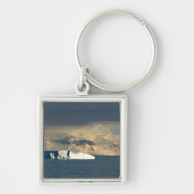 Chaveiro Iceberg no início da Passagem de Drake logo (Frente)