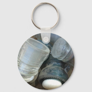 Chaveiro Isoladores de vidro do vintage e um botão de port