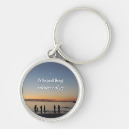 Chaveiro "It's The Small Things That Bring Great Joy"