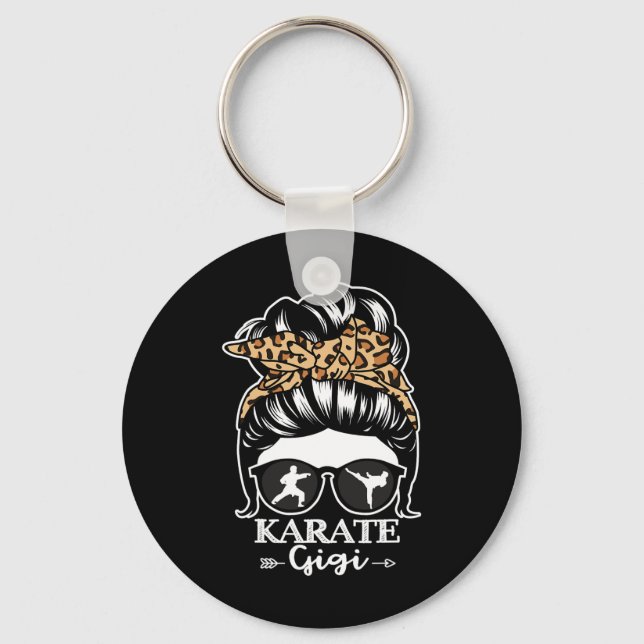 Chaveiro Karate Gigi Messy Bun Hair Funny Karate Fighter Gi (Frente)