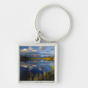 Chaveiro Lago Maskinonge no Parque Nacional Waterton Lakes