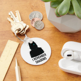 Chaveiro Lembro-me de Sombras - Design de Figura Hooded com