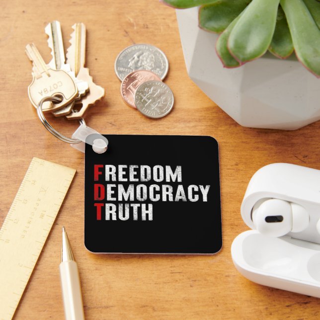 Chaveiro Liberdade Democracia Verdade (Mesa)