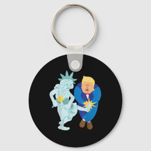 Chaveiro Liberty Kicks Trump 2020 Eletion Anti Donald Demo