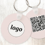 Chaveiro Logotipo simples Código QR Código comercial - Cor-<br><div class="desc">Adicione seu próprio logotipo e código QR a este design profissional minimalista impressionante. Excelente para marcas de funcionários ou como promocional para seus funcionários,  clientes e clientes.</div>