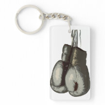 Luvas de encaixotamento velhas desportivas