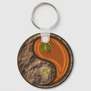 Chaveiro Macaco Virgo e Madeira
