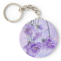 Macro Flores de Campanela Roxas