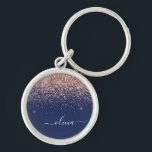 Chaveiro Marinho Azul Rosa Dourado Blush Cor-de-rosa brilha<br><div class="desc">Rosa Dourado - Chaveiros com nomes de Monograma (Cadeia de Chave) de Script Glitter Brilhante Azul-Cor-de-rosa e Marinho. Isto faz o doce e perfeito aniversário de 16 anos, casamento, chá de panela, aniversário, chá de fraldas ou festa de solteira presente para alguém que ama luxo de luxo e estilos quíticos....</div>