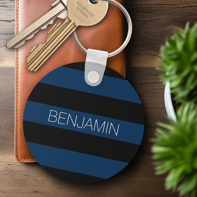 Chaveiro Marinho Blue e Black Rugby Stripes com nome person (Personalized Keychain - Sports Stripes Theme)