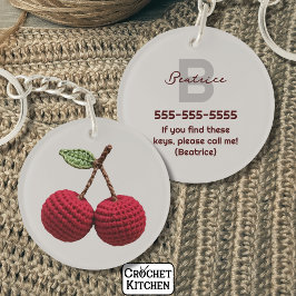 Chaveiro Menino Menor Crochet Vermelho de Cereja Nome