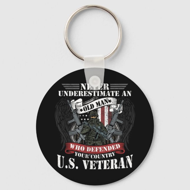 Chaveiro Mens Nunca Subestimam Um Velho Engraçado Nos Eua (Frente)