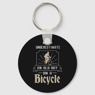 Chaveiro Mens Nunca Subestimam Uma Cara Antiga Em Um Bicicl