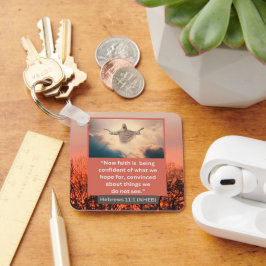 Chaveiro Mensagem de Fé - Verso da Bíblia - Hebraicos 11-1 