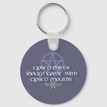 Mentes fechadas devem vir com bocas fechadas